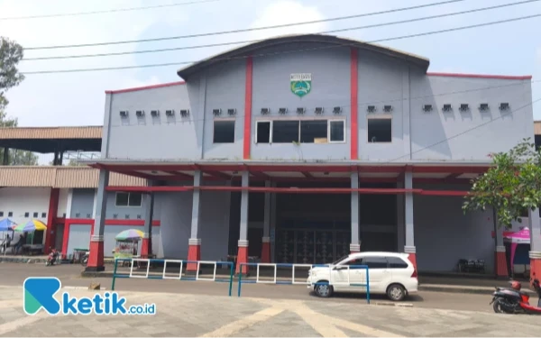 Thumbnail Berita - Stadion Brantas Direnovasi Total Tahun 2026, Pemkot Batu Siap Bangun Pusat Olahraga Modern