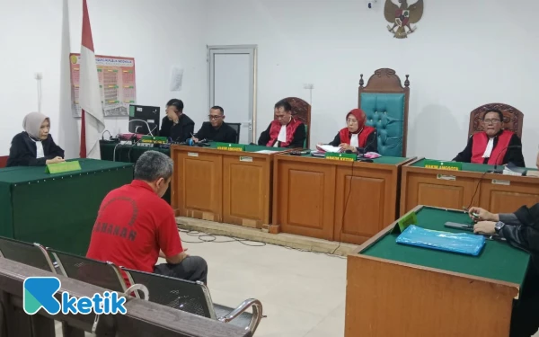 Thumbnail Berita - Promo Murah Berujung Tipu Daya, Dirut PT Bin Bilal Rugikan Jemaah Umrah Rp416 Juta