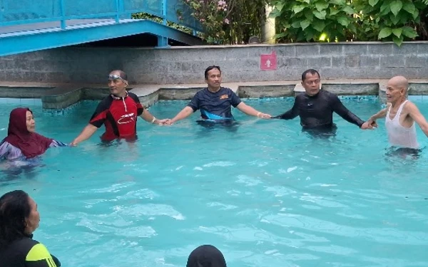 Thumbnail Berita - Gangguan Masalah Tidur Pada Lansia, Dosen ini Edukasi Cara Atasinya
