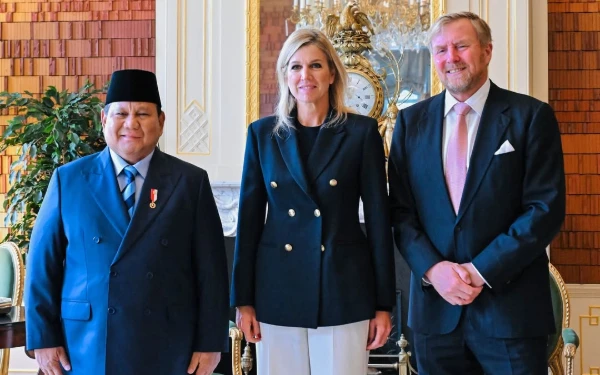 Thumbnail Berita - Indonesia-Belanda Pererat Persahabatan, Prabowo Disambut Langsung Raja dan Ratu