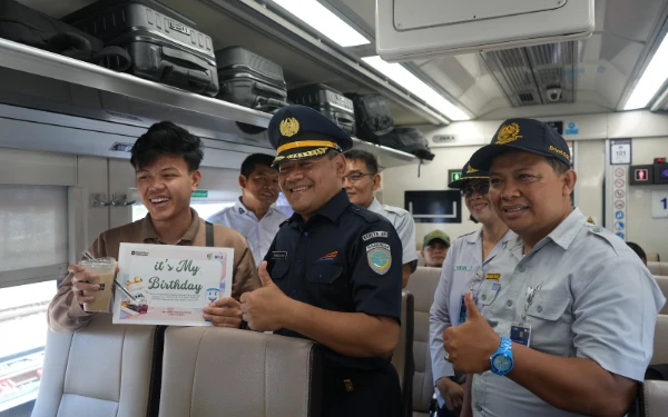 Thumbnail Berita - HUT Ke-80 KAI, Daop 7 Madiun Komitmen Semangat Semakin Melayani