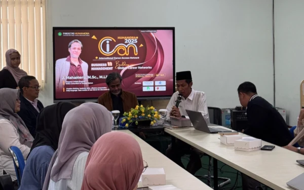 Thumbnail Berita - Fakultas Humaniora UIN Malang Tingkatkan Skill Mahasiswa, Buka Peluang Berkarier di Luar Negeri