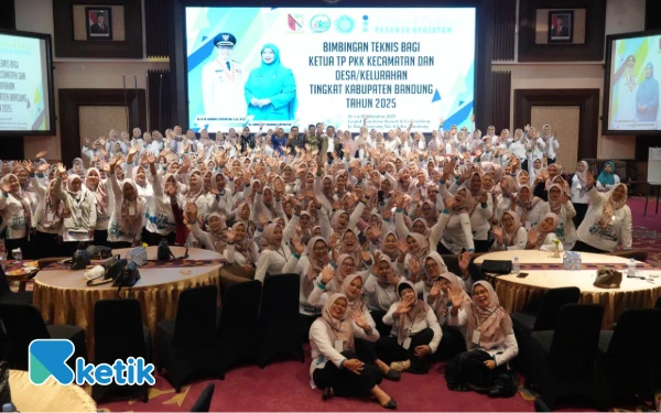 Thumbnail Berita - Bupati Bandung Berharap PKK Adaptif dengan Dinamika Zaman