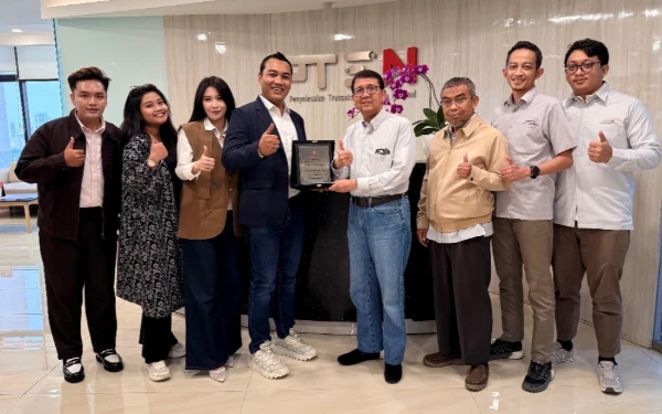 Thumbnail Berita - Pakai Donk Nusantara Dukung Pembayaran Digital Inklusif Lewat Peluncuran QRIS Acquirer