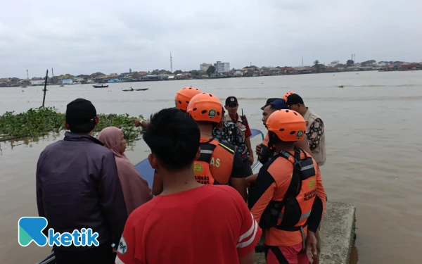 Thumbnail Berita - Tragedi di Sungai Musi: Warga Talang Jambe Hilang Terseret Arus Saat Air Pasang