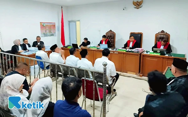 Thumbnail Berita - Eks Bupati Musi Rawas hingga Pengusaha Sawit Bangka Belitung Dituntut di Kasus Korupsi Rp61 Miliar
