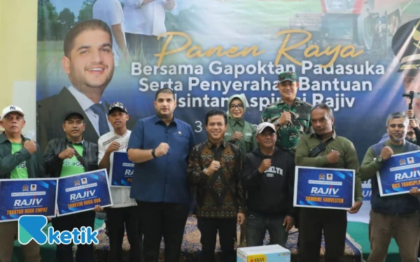 Thumbnail Berita - Bupati Bandung Ingatkan Poktan Bantuan Alsintan Jangan Dikuasai Seseorang