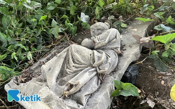 Thumbnail Berita - Sempat Jadi Primadona Wisata Sejarah di Kota Malang, Kuburan Londo Kini Mati Suri