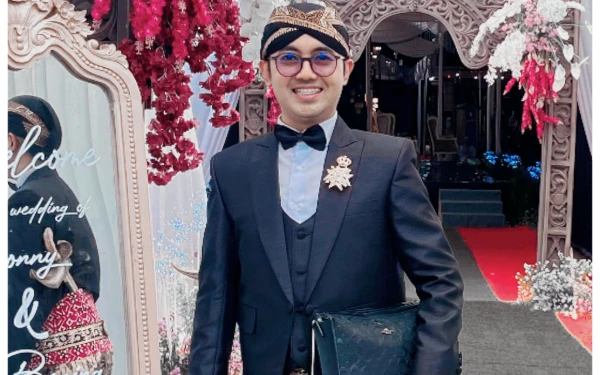 Thumbnail Berita - Seniman Asal Ngawi Kembali Dianugerahi Nawala Kekancingan Keraton Surakarta