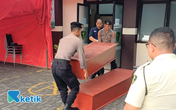 Tim DVI Polda Jatim Masih Identifikasi 31 Kantong Jenazah Korban Ponpes Al Khoziny