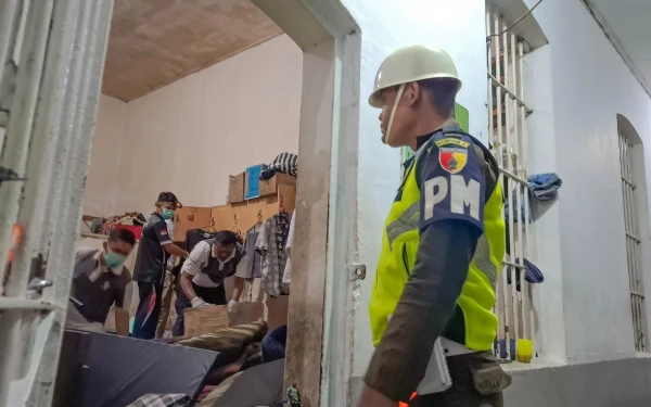 Lapas Kediri Gelar Razia Bersama Brimob dan TNI, Sasar Seluruh Blok Hunian