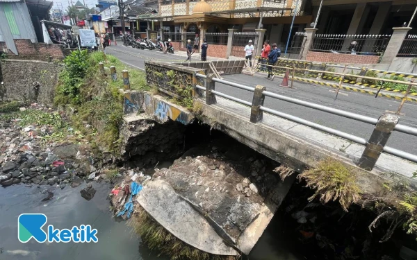 Thumbnail Jembatan Sonokembang Ambles, Wali Kota Malang Prioritaskan Pembongkaran