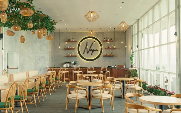 Thumbnail Berita - Napa Eatery and Bar, Romantic Dinner dengan Sejuknya Kota Malang