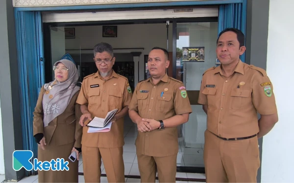 Thumbnail Berita - Bantah Tuduh Murid Pakai Narkoba, Kaprodi SMK Negeri 7 Palembang: Siswanya Sendiri Mengaku