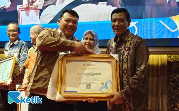 Thumbnail Berita - DALDUKPPA Kabupaten Bandung Raih 2 Penghargaan Pelayanan KB Terbaik di Jawa Barat