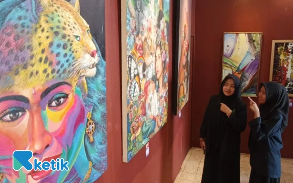 Thumbnail Dejavu, Ajang Pameran 21 Perupa Salurkan Goresan Karya Seni di Atas Kanvas