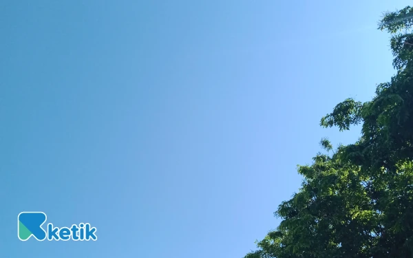 Thumbnail Berita - Cuaca Kota Surabaya 16 Oktober 2025 Diprakirakan Cerah, Tulungagung Berkabur