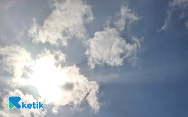 Thumbnail Berita - Cuaca Kota Palembang 17 Oktober 2025 Diprakirakan Berawan, Kota Makassar Cerah