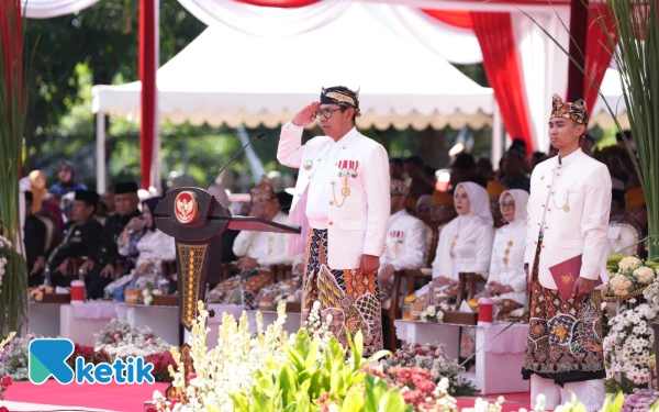 Thumbnail Berita - ‎Upacara Peringatan Hari Jadi ke-24 Kota Batu, Nurochman: Momen Refleksikan Capaian