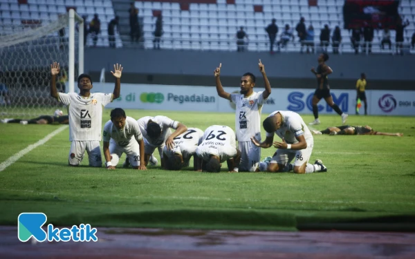 Thumbnail Berita - [Foto] Dua Kartu Merah dan Kehilangan Tiga Poin Sriwijaya FC di Kandang Sendiri