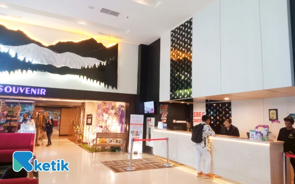 Thumbnail Berita - Di Balik Layanan Hotel yang Nyaman, Ini Peran Penting Setiap Staf yang Wajib Tamu Tahu