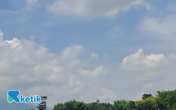 Thumbnail Berita - Prakiraan Cuaca 19 Oktober 2025, Jakarta Cerah