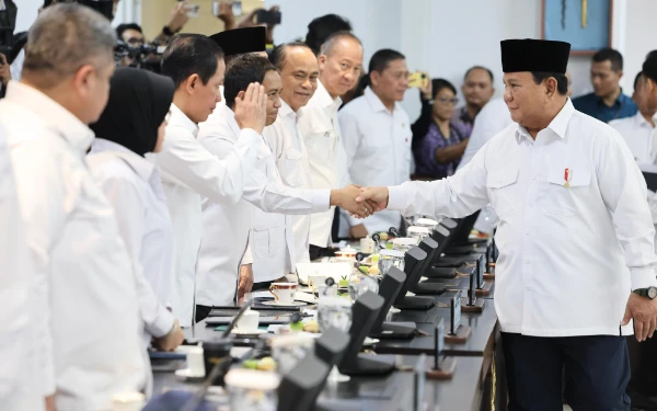 Thumbnail Berita - 19 Menteri Kabinet Prabowo Subianto Bergelar Doktor, Bukti Komposisi Kabinet Penuh Akademisi
