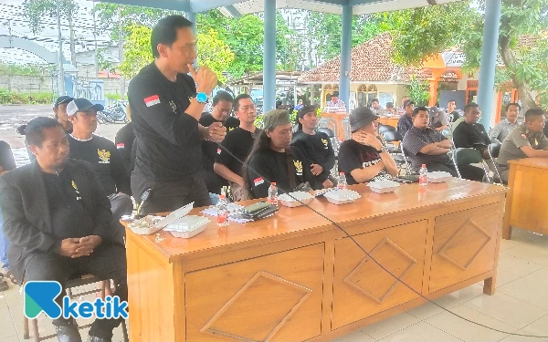 Dishub dan Laskar Pantura Bersatu Sepakat Perketat Pengawasan Truk Tambang di Gresik