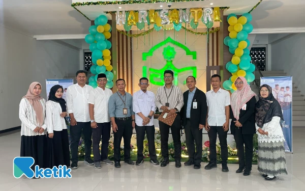 Thumbnail Berita - Hari Santri 2025! IAIN Kerinci Bikin Heboh dengan Lomba Santri Idol dan Dekorasi Pesantren Kreatif, Ini Keseruannya