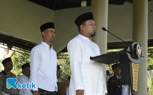 Thumbnail Berita - Semarak HSN 2025 di Bondowoso, Wabup As’ad: Santri Harus Melek Teknologi dan Jadi Pelopor Peradaban