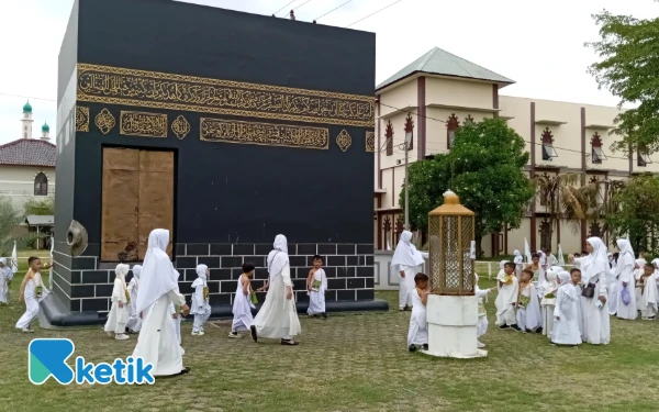 Thumbnail Berita - 730 Anak PAUD Ikuti Simulasi Manasik Haji 2025 di Kota Pekalongan