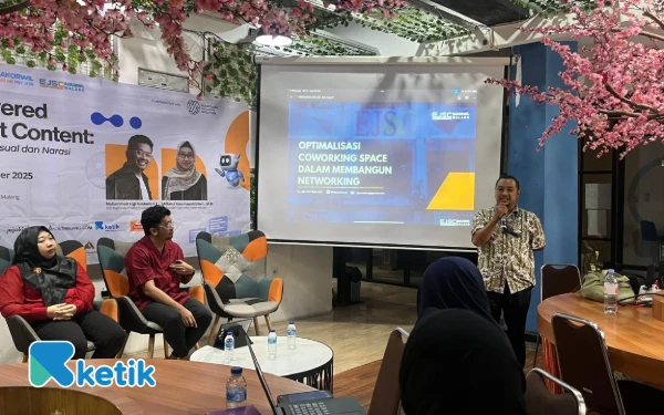 Thumbnail EJSC Malang Latih UMKM & Freelancer Manfaatkan AI untuk Foto dan Copywriting Produk