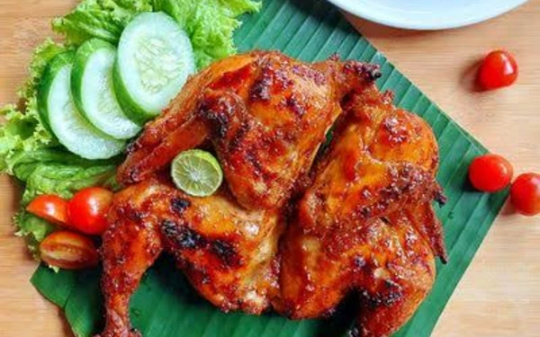 Thumbnail Berita - Mencicipi Ayam Taliwang, Kuliner Pedas Khas Lombok yang Mendunia, Lezatnya Gak Ketolong