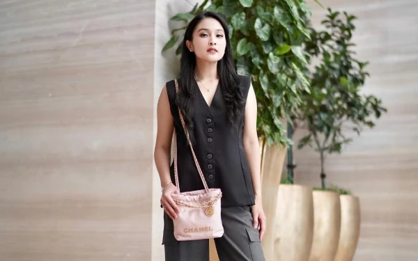 Thumbnail Berita - Deretan Tas Mewah Sandra Dewi: Louis, Channel hingga Dior yang Disita Kejagung, Ini Daftarnya