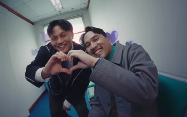 Thumbnail Berita - Viral Lewat Lirik ‘Sembilan Nyawa’, Lagu ‘Alamak’ Rizky Febian Jadi Soundtrack Cinta Banyak Orang!