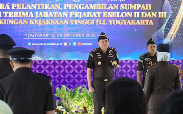 Thumbnail Berita - Rotasi Besar Kejati DIY, I Gde Ngurah Sriada Tekankan Moral Sosial dan Integritas