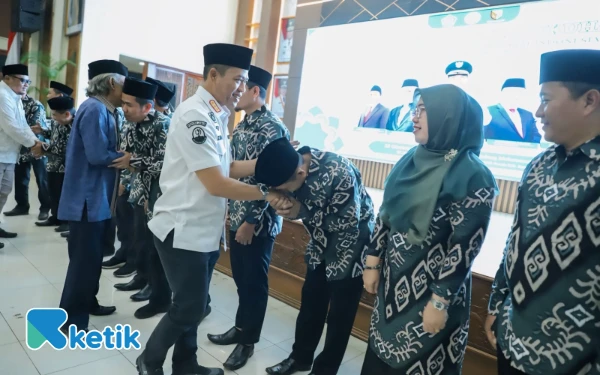 Pengurus BWI Dilantik, Bupati Bandung Gratiskan Sertifikasi Tanah Wakaf
