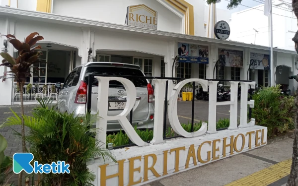 Thumbnail Berita - Staycation di 0 KM Kayutangan, Rasakan Pesona Klasik dan Sejarah di RICHE Heritage Hotel Malang