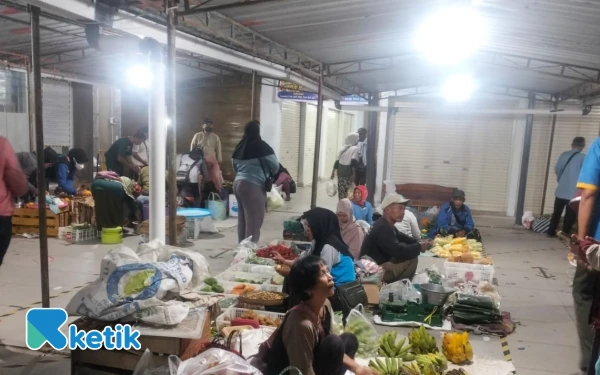 Pasar Godean Mulai Beroperasi, Pedagang Datang Sejak Pukul 02.00 Dini Hari