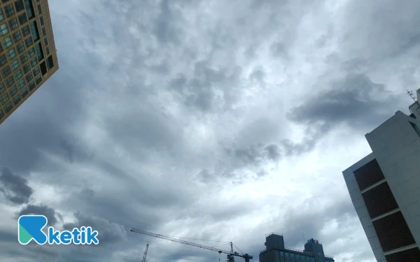 BMKG Peringatkan Potensi Cuaca Ekstrem di Jawa Timur hingga 5 November 2025