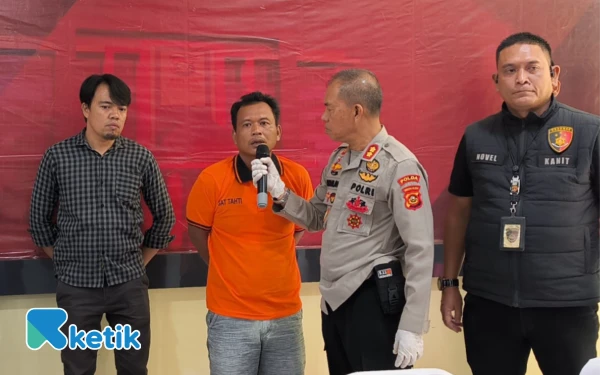 Thumbnail Berita - Kesal Dengar Suara Motor, Pria di OKU Tega Tusuk Tetangga hingga Tewas