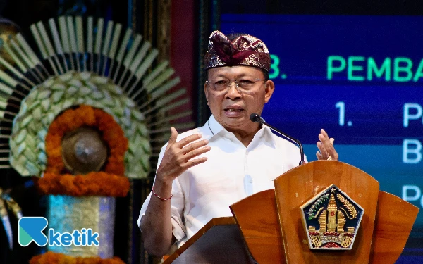 Gubernur Koster Ajak Pelaku Pariwisata Wujudkan Bali Berbasis Budaya Berkualitas dan Bermartabat