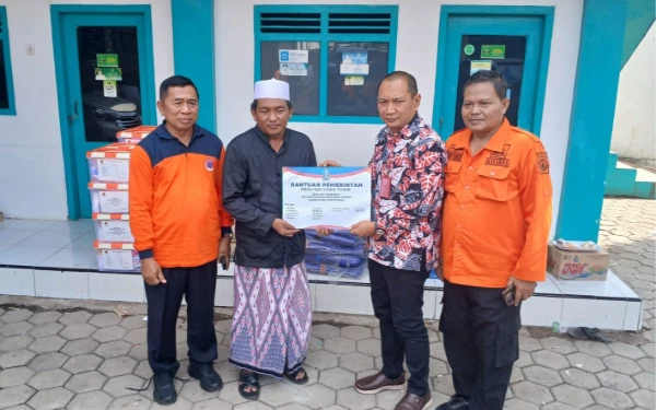 Atap Asrama Putri Ponpes Situbondo Ambruk, Tim BPBD Jatim Gelar Assessmen dan Kirim Material Bangunan