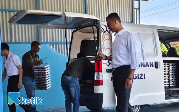 Thumbnail Berita - SPPG Bako Parangai Suka Jaya Simeulue Aceh Gencar Salurkan 1.839 MBG ke Sekolah