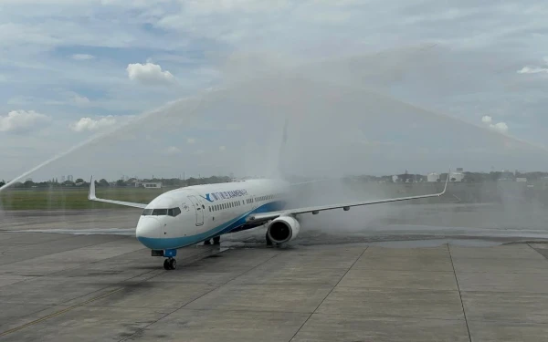Thumbnail Berita - Rute Surabaya-Fuzhou Resmi Dibuka, Bandara Juanda Optimis Dongkrak Pariwisata dan Ekonomi Jatim