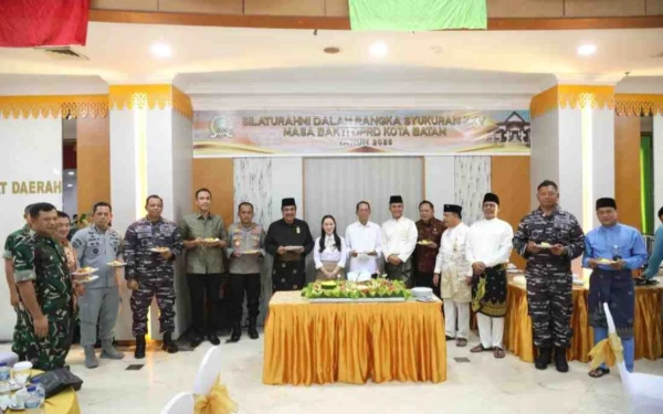 Thumbnail Berita - Milad DPRD Batam ke-25, Amsakar Apresiasi Keharmonisan Pemerintah-Legislatif