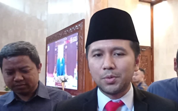 Thumbnail Berita - Wagub Emil Sepakati Pembentukan Pansus BUMD DPRD Jatim