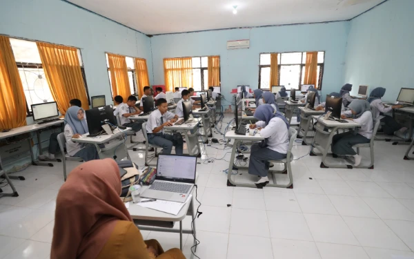 Thumbnail Berita - Soal TKA 2025 Diduga Bocor di Medsos, Kemendikdasmen: Sudah Ditangani