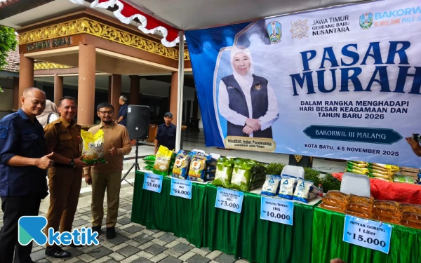 Thumbnail Berita - ‎Pemprov Jatim Gelar Pasar Murah Perdana di Bumiaji Kota Batu   ‎