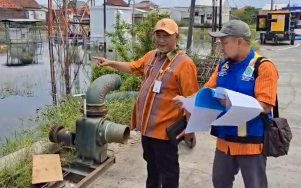 Thumbnail Berita - Pemprov Jateng Alihkan Penanganan Banjir ke Sayung setelah Kaligawe Surut